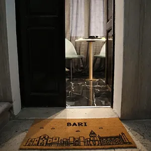 Apartment The Marble House, Bari